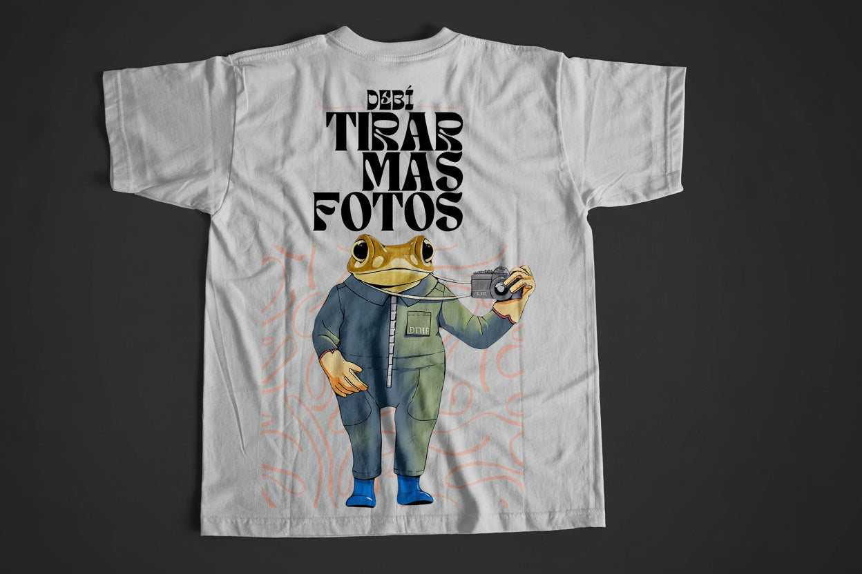 Bad Bunny Debi Tirar mas Fotos Tshirts